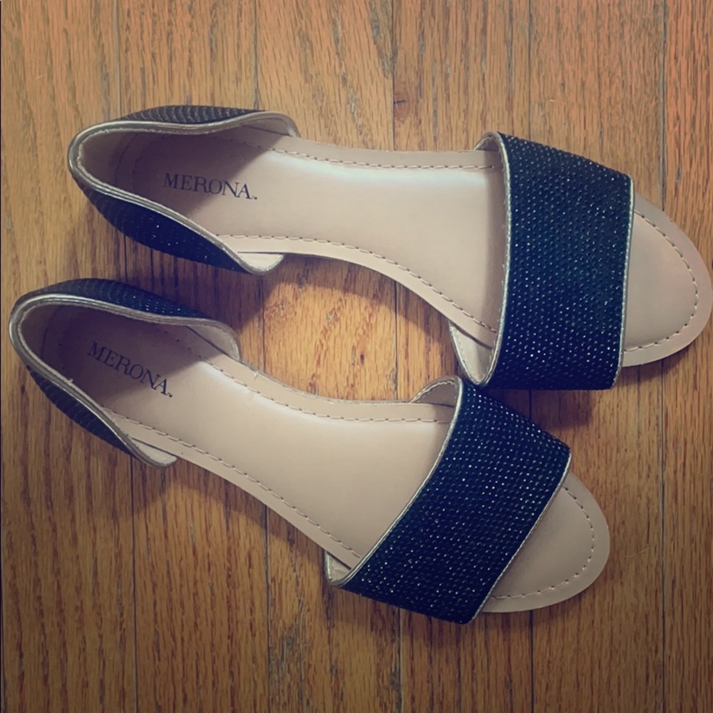 Black flats